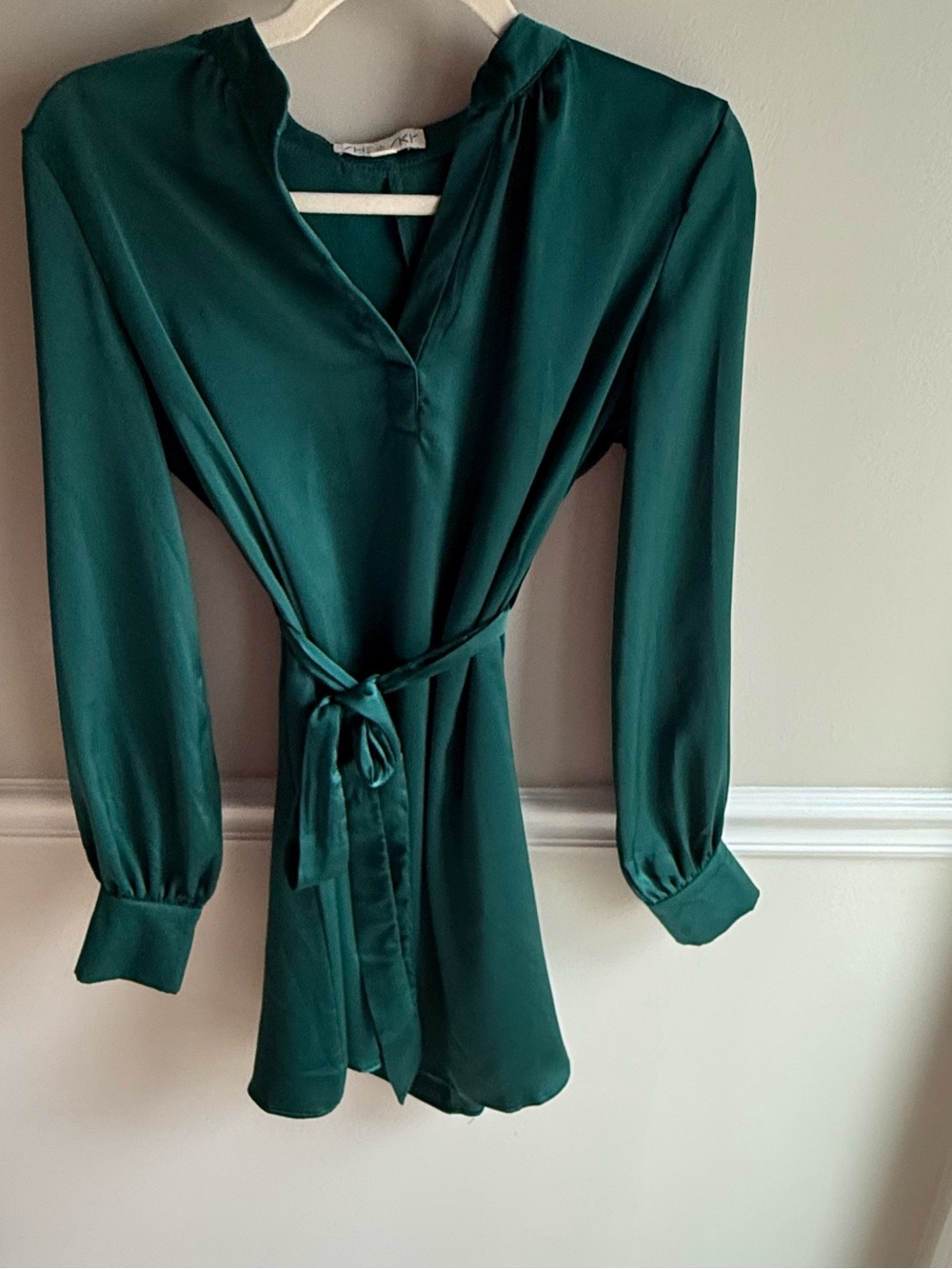 She + Sky Deep Emerald Green Long-Sleeve Tie-Waist Dress